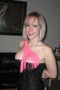 , 25  female escort, nashua